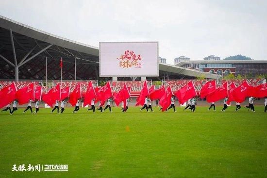 上半场伤停补时2分钟，半场结束，利物浦暂1-0伯恩利。